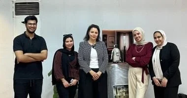 طلاب الفنون التطبيقية بجامعة العاصمة يبتكرون روبوتات ذكية تعزز خدمات الرعاية الصحية