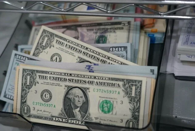 استقرار سعر الدولار مقابل الجنيه المصري في بداية تعاملات الأربعاء 17 يونيو 2026
