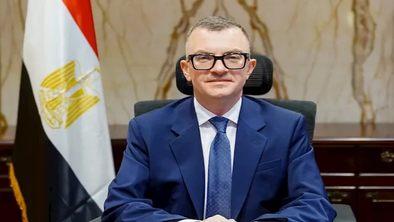 وزير التخطيط يناقش استراتيجيات إعادة هيكلة بنك الاستثمار القومي لتعزيز التنمية الاقتصادية