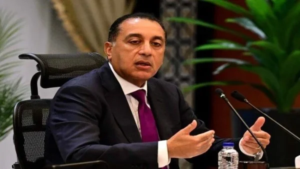 مجلس الوزراء المصري يبحث استدامة الطاقة وتوفير احتياطيات الوقود لضمان تأمين احتياجات المواطنين