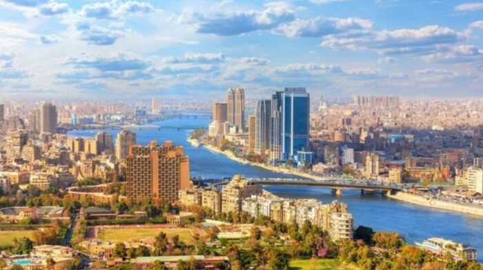 ارتفاع درجات الحرارة اليوم في مصر: الأرصاد تحذر من رطوبة مرتفعة في الشمال وحرارة شديدة بالجنوب