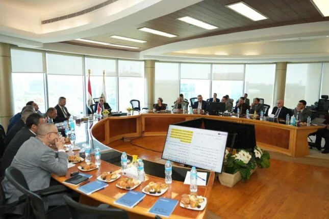 البورصة المصرية تعتزم إجراء تعديلات تشريعية لتعزيز الأدوات المالية الحديثة وجذب المستثمرين