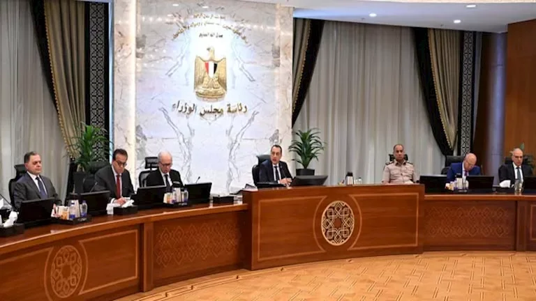 مدبولي: السيسي يبعث برسائل قوية خلال قمة السبع حول الأزمات الإقليمية