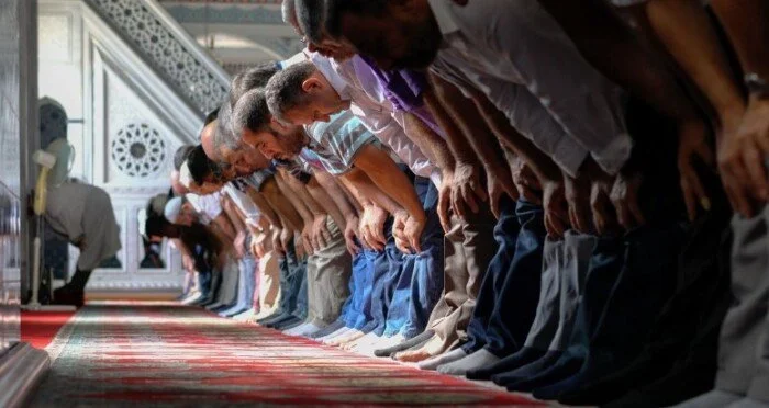 مواقيت الصلاة غدًا الخميس: تعرف على أوقات أذان العصر في القاهرة والمحافظات