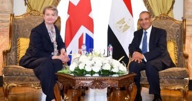 اجتماع رفيع المستوى: وزيرا خارجية مصر وبريطانيا يبحثان تعزيز التعاون الثنائي ومواجهة التحديات الإقليمية