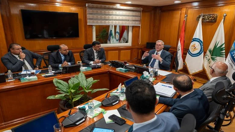 فرص استثمارية جديدة في التعدين المصري: وزير البترول يعلن عن نظام القطاعات المفتوحة لتعزيز النمو الاقتصادي