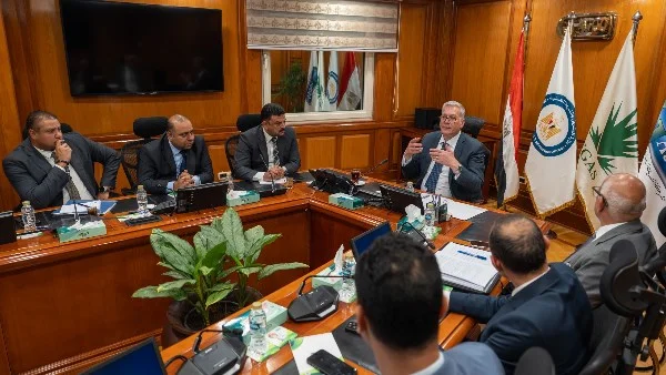وزير البترول يعزز فرص الاستثمار في التعدين من خلال نظام القطاعات المفتوحة
