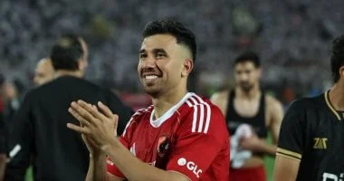 الأهلي يتخذ خطوة حاسمة بشأن مستقبل تريزيجيه بعد مشاورات مع عموتة