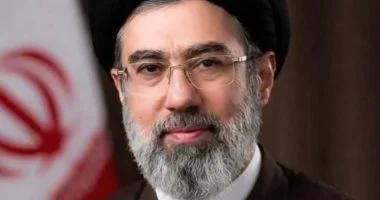 خامنئي يكشف عن تفاصيل مذكرة التفاهم مع ترامب ويصفه بـ"العاجز" في المفاوضات مع إيران