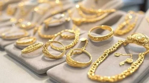 استقرار أسعار الذهب في مصر: عيار 24 يسجل 7 آلاف جنيه في تعاملات اليوم