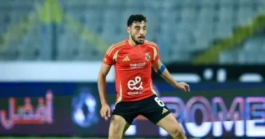 جلسة حاسمة لتحديد مستقبل أكرم توفيق مع الأهلي قبل نهاية ميركاتو الصيف