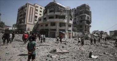 بريطانيا تدعو إسرائيل للالتزام بالقانون الدولي والسماح بدخول المساعدات الإنسانية إلى غزة