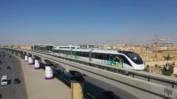 المونوريل في القاهرة: ثورة جديدة تقلص زمن الرحلات إلى النصف وتخفف الزحام