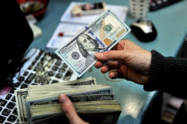 استقرار سعر الدولار اليوم أمام الجنيه المصري: تعرف على آخر الأسعار في مكاتب الصرافة والبنوك