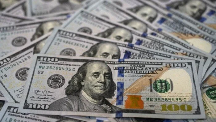 استقرار سعر الدولار أمام الجنيه المصري اليوم وسط عطلة البنوك: التفاصيل الكاملة للأسعار في السوق المحلية