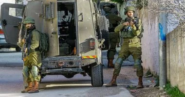 إصابة ثلاثة فلسطينيين جراء هجوم لمستوطنين إسرائيليين في قرية إسكاكا شرق سلفيت