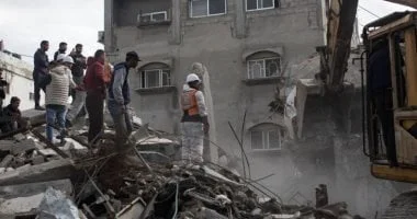 تصعيد مميت في غزة: 7 شهداء بينهم 4 من عائلة واحدة رغم سريان وقف إطلاق النار