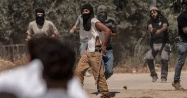 مستوطنون مسلحون يهاجمون ترمسعيا وسنجل في تصعيد أمني شمال شرق رام الله