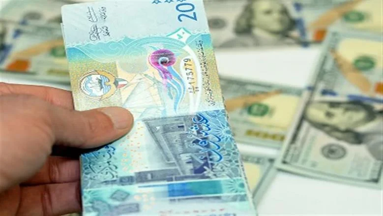 تراجع سعر الدينار الكويتي أمام الجنيه المصري في البنوك المصرية اليوم الأحد 21 يونيو 2026
