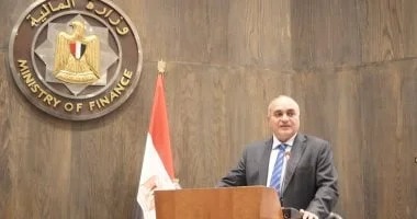 نائب وزير المالية يكرم الأمهات المثاليات والموظفين المتميزين تعزيزًا لثقافة التقدير في الأداء المؤسسي