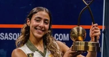 هانيا الحمامي تحافظ على قمة التصنيف العالمي للاسكواش بعد تتويجها ببطولة العظماء الثمانية في باريس