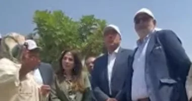 رئيس الوزراء يتفقد تطوير حديقة الفسطاط ويشدد على تحسين جودة النجيلة