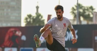 الأهلي يقرر تخفيض العقود: رحيل محتمل لنجوم الفريق في سوق الانتقالات الصيفية