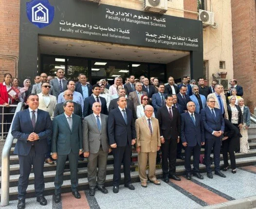 إسلام عزام: شراكة استراتيجية لتعزيز الوعي بالأنشطة المالية غير المصرفية في مؤتمر أكاديمية السادات