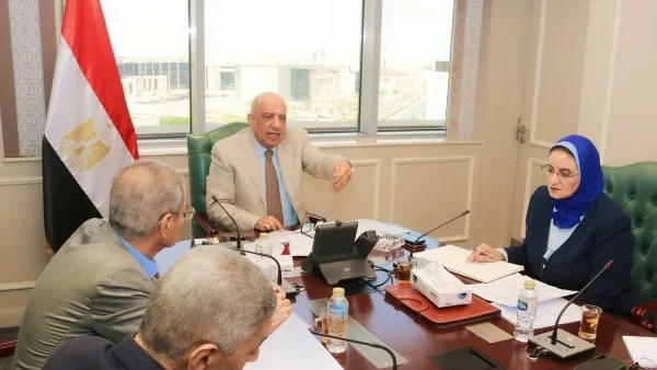وزير الكهرباء: تقييم يومي لمخزون الوقود لضمان استقرار التغذية الكهربائية في مصر