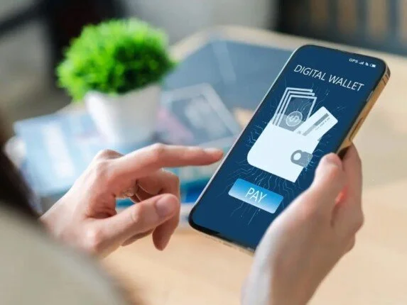 استئناف خدمات المحافظ الإلكترونية لشركات الاتصالات في مصر بعد عطل صباحي مؤثر