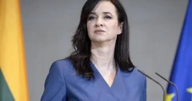 استقالة رئيسة وزراء ليتوانيا تفتح الباب لتشكيل تحالف حكومي جديد في ظل أزمة سياسية متصاعدة