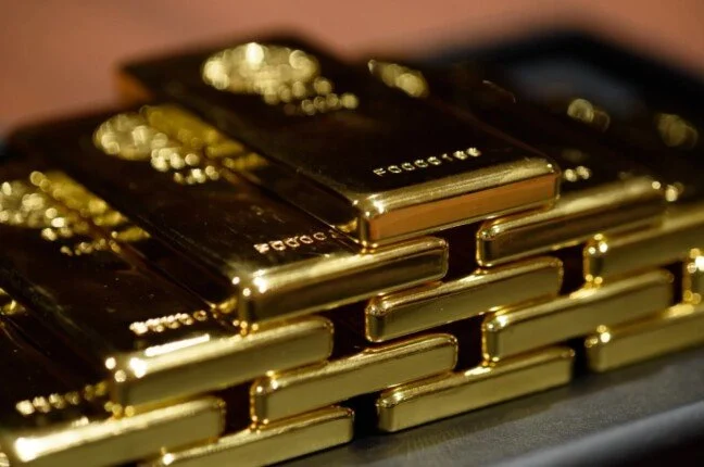 أسعار الذهب تتراجع بنسبة 1.63% بفعل توقعات دويتشه بنك برفع أسعار الفائدة