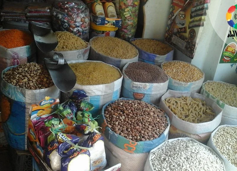 أسعار السلع الغذائية تتراجع بشكل مفاجئ.. والبيض يسجل ارتفاعًا غير متوقع في الأسواق المصرية
