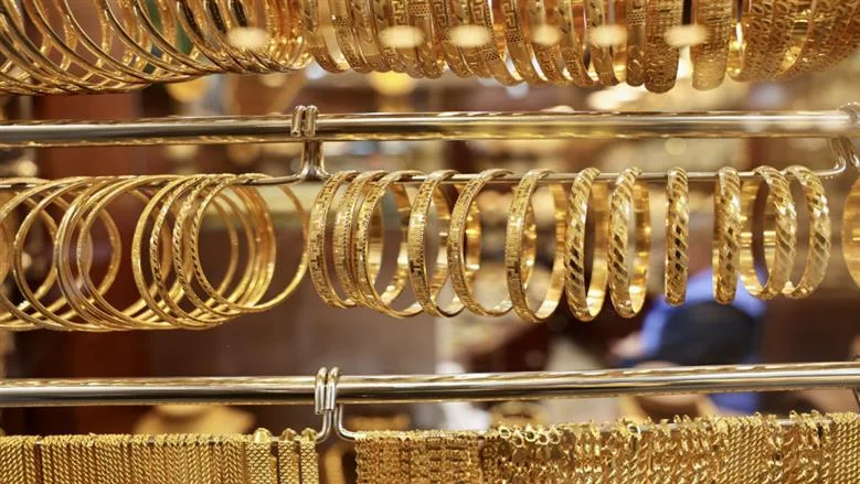 تراجع غير مسبوق في أسعار الذهب بمصر: خسارة 960 جنيهاً في 24 يوماً