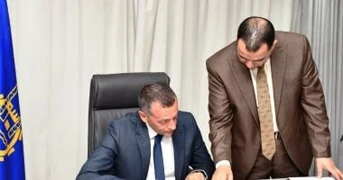 محافظ أسوان يعلن نتائج الشهادة الإعدادية لعام 2025/2026 بنسبة نجاح 63.9%