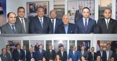 تبادل الآراء بين تنسيقية شباب الأحزاب وحزب الحركة الوطنية حول قضايا وطنية حيوية