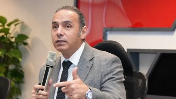 رئيس الرقابة المالية يطالب بسرعة صرف التعويضات لأسر ضحايا حادث دائري السلام