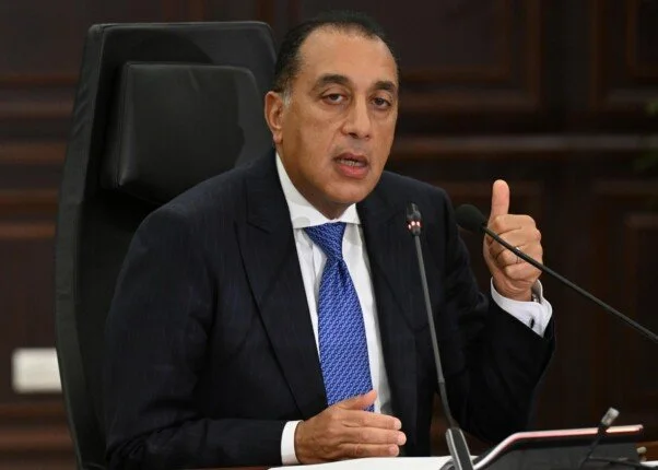 مدبولي: الحكومة تعزز قطاع البترول بإنهاء مديونيات الشركات الأجنبية واستقطاب الاستثمارات الجديدة