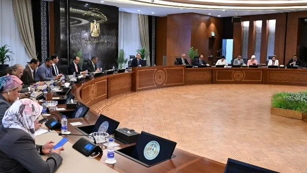 رئيس الوزراء: الموازنة الجديدة تعزز جودة الخدمات في الصحة والتعليم وتدعم الحماية الاجتماعية
