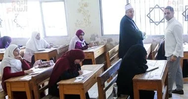 انطلاق امتحانات مادة الصرف للقسم الأدبي في الشهادة الثانوية الأزهرية وسط استعدادات مكثفة