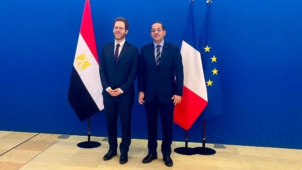 مصر وفرنسا تتعاونان في تعزيز نظام الضرائب لتعزيز النمو الاقتصادي المستدام