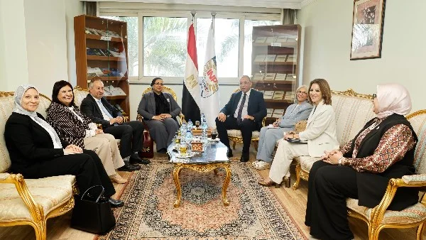 اجتماع استراتيجي بين القومي للمرأة ومعهد التخطيط لمناقشة آفاق تمكين المرأة المصرية 2030