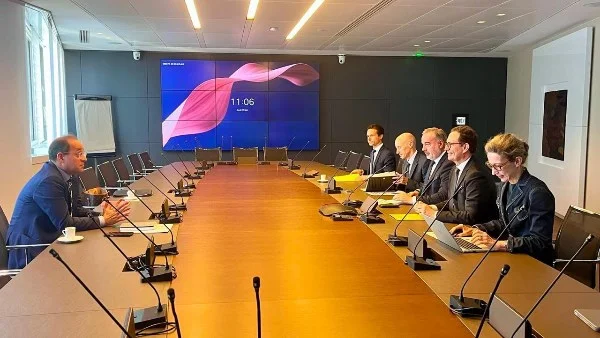 وزير المالية المصري يكشف عن تفاصيل الإصلاحات الضريبية أمام البنوك الفرنسية في منتدى باريس