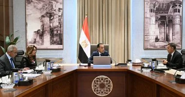 مدبولي يستعرض مستجدات المشروعات التنموية في القليوبية ويؤكد على خطط الاستثمار المستقبلية