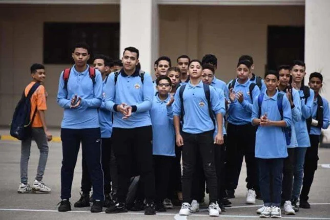بدءًا من 1 يوليو: تفاصيل رسوم تحويل الطلاب بين المدارس للعام الدراسي الجديد