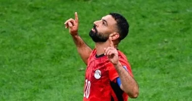 مباراة مصر وإيران تقترب.. كيف ستؤثر توقعات الفلك على أداء محمد صلاح؟