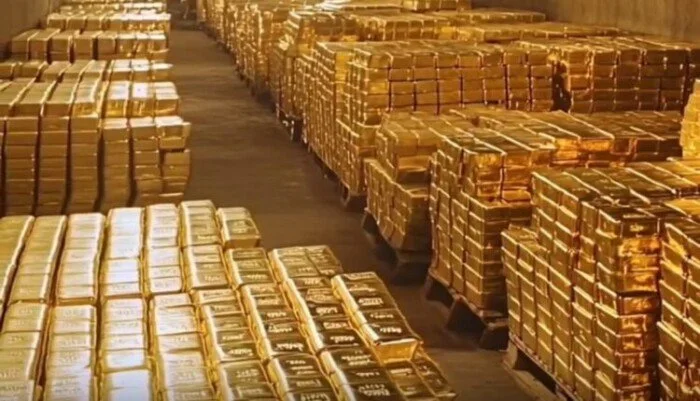 ارتفاع أسعار الذهب يتجاوز 4000 دولار مع تراجع رهانات الفائدة وسط تقلبات الأسواق
