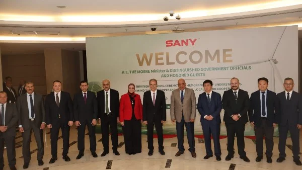 مصر تتسارع نحو الطاقة النظيفة: وزير الكهرباء يكشف عن مشاريع جديدة لتلبية احتياجات السوق والتصدير