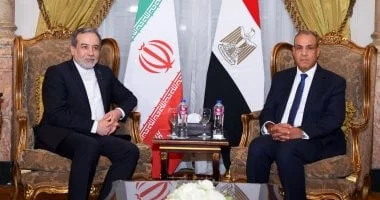 وزير الخارجية المصري يناقش مع نظيره الإيراني آخر مستجدات المفاوضات بين واشنطن وطهران