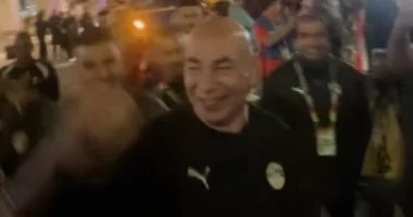 فرحة عارمة في مصر: حسام حسن وإمام عاشور يحتفلان برقصات بعد التأهل لكأس العالم 2026